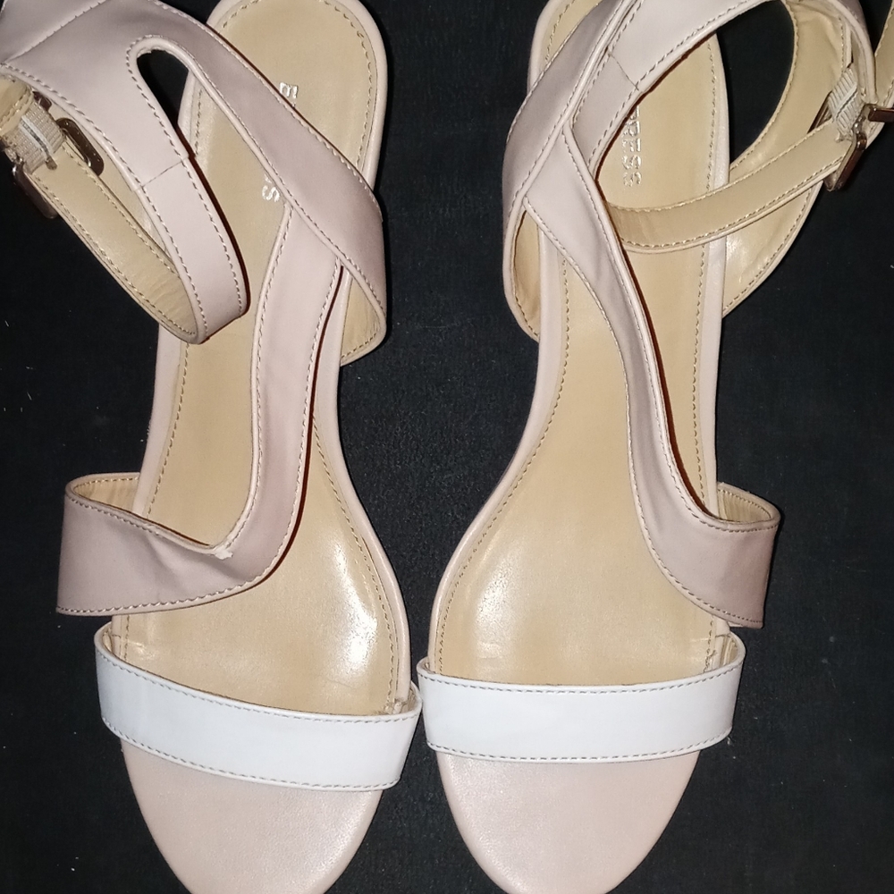 Express Sandals size 10